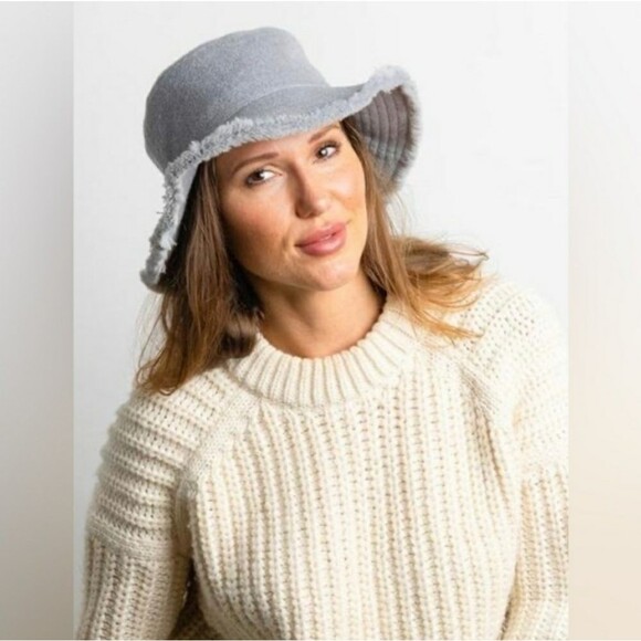 Hat Attack Frayed Edge Bucket Hat in Light Grey One Size Flannel main image 5